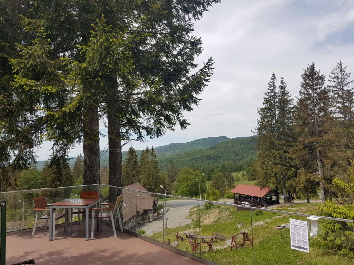 Complex Hotelier Cota O Mie Sinaia Extérieur photo
