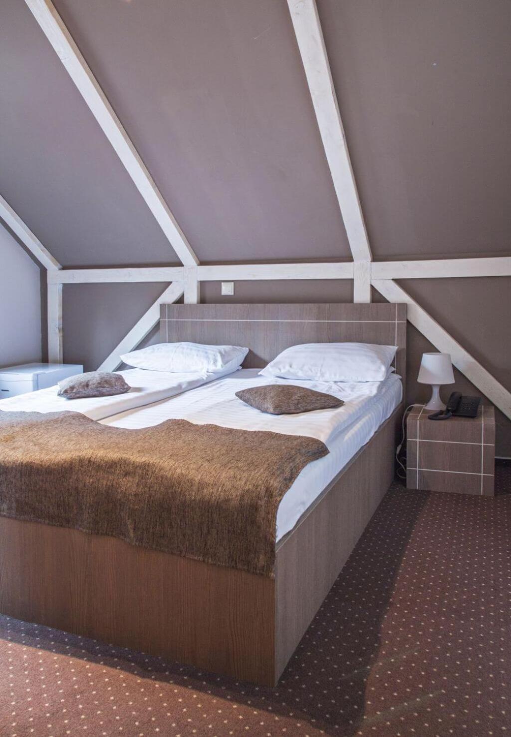 Complex Hotelier Cota O Mie Sinaia Extérieur photo